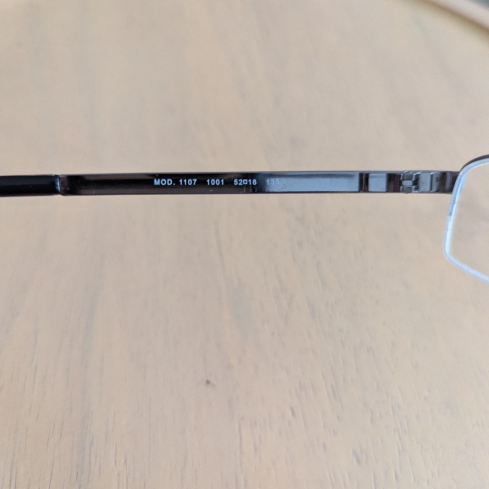 Versace Eye Glasses Mens Made In Italy MOD 1107 1001 52-18 135 Frames Only - Picture 6 of 6